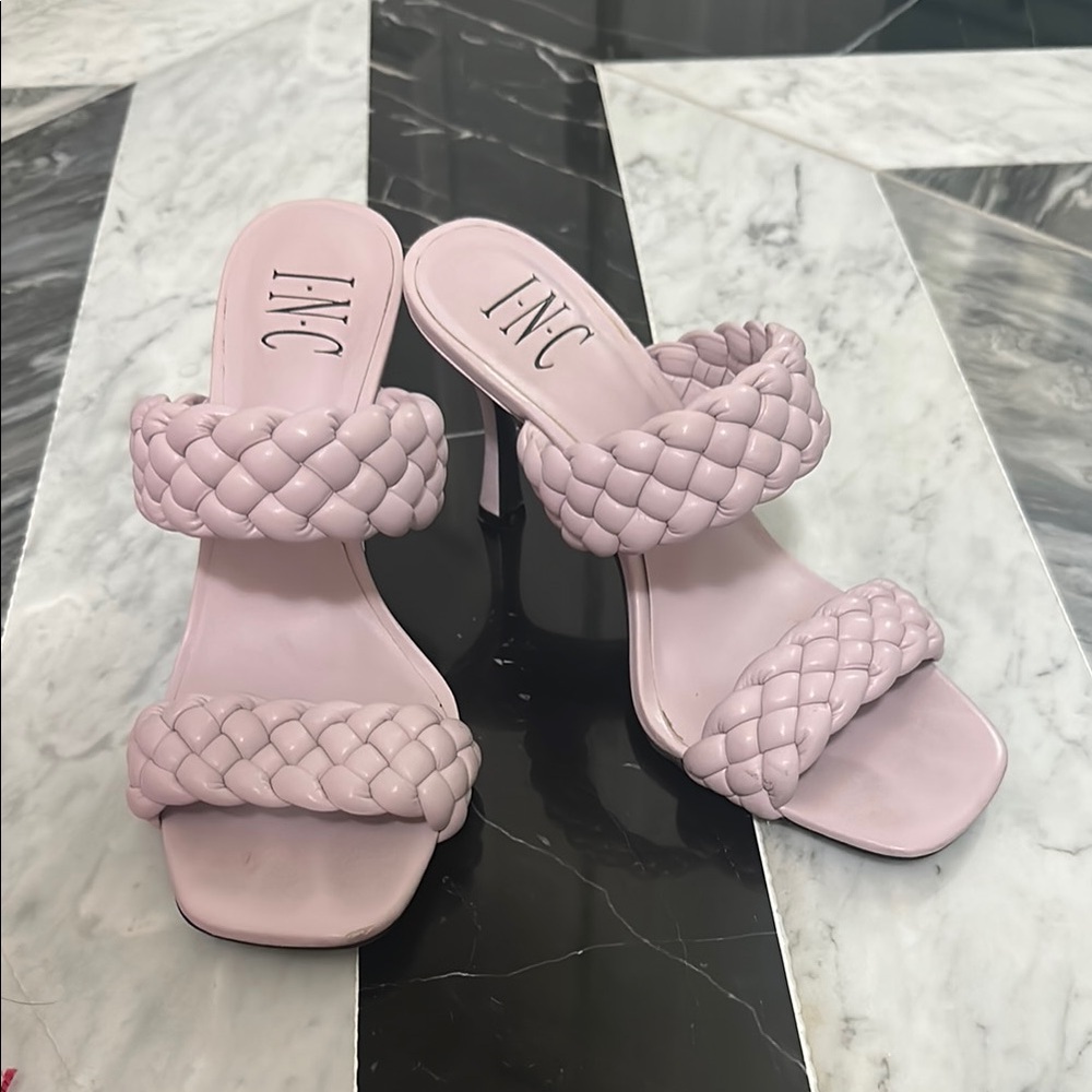 INC heels